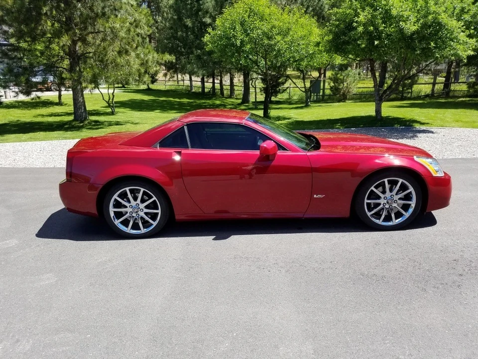 2008 Cadillac XLR-V - Image 6 of 31