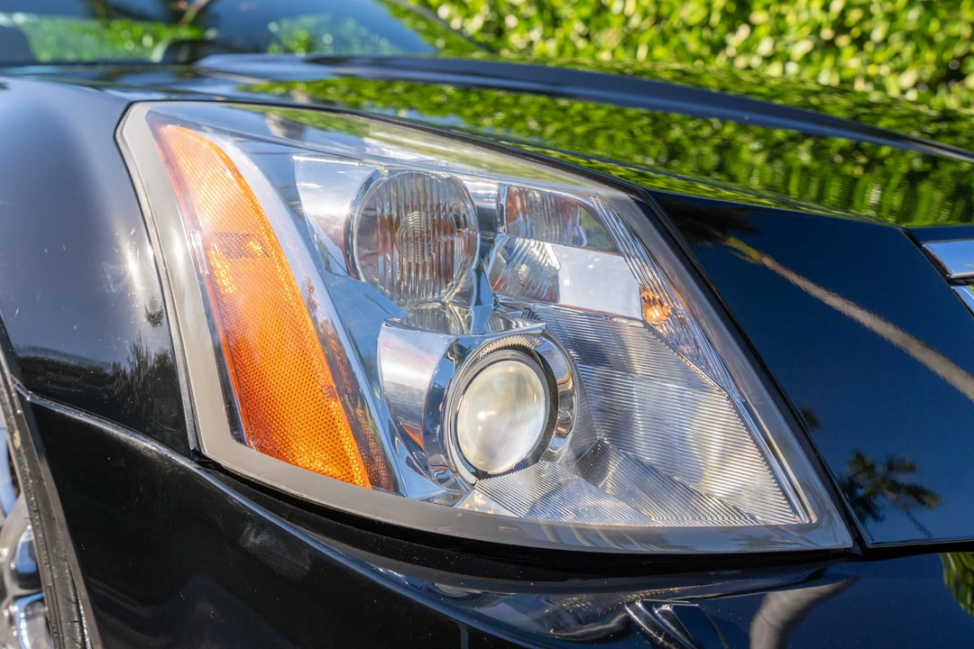 2008 Cadillac XLR-V - Image 21 of 31