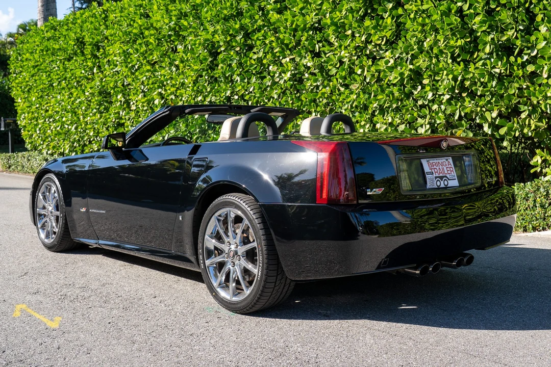 2008 Cadillac XLR-V - Image 4 of 31