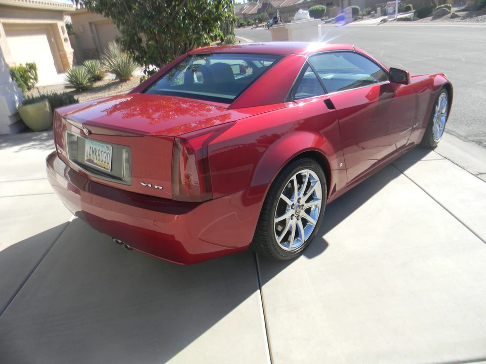 2008 Cadillac XLR-V - Image 13 of 31