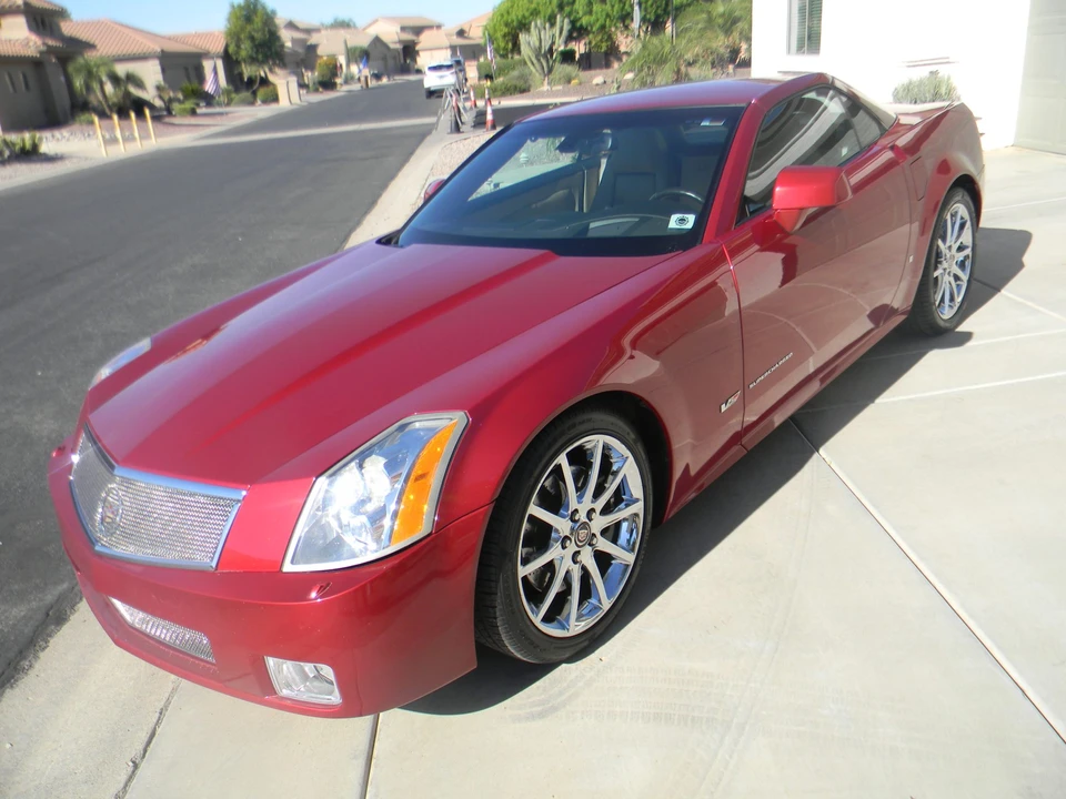 2008 Cadillac XLR-V - Image 4 of 31