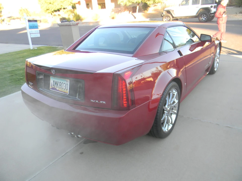 2008 Cadillac XLR-V - Image 15 of 31