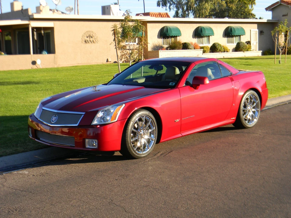 2008 Cadillac XLR-V - Image 5 of 31
