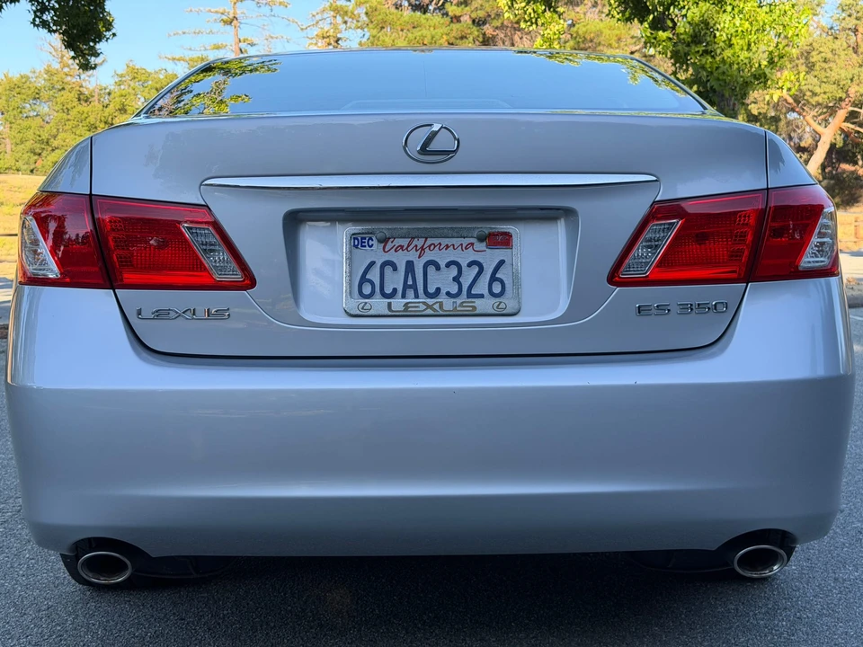 2008 Lexus ES 5th Gen - Image 11 of 31