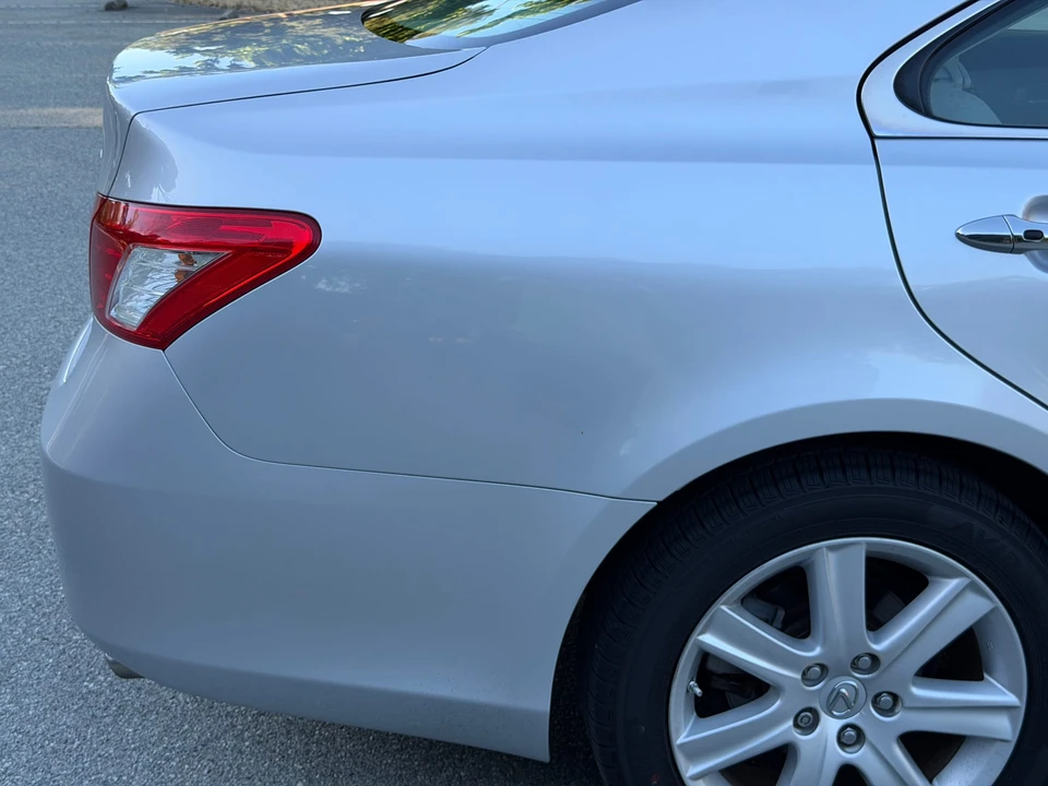 2008 Lexus ES 5th Gen - Image 21 of 31