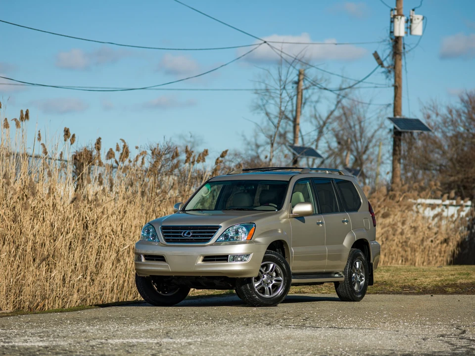 2008 Lexus GX 1st Gen - Image 2 of 31