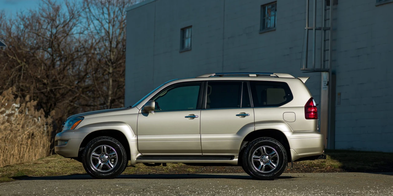 2008 Lexus GX 1st Gen - Image 8 of 31