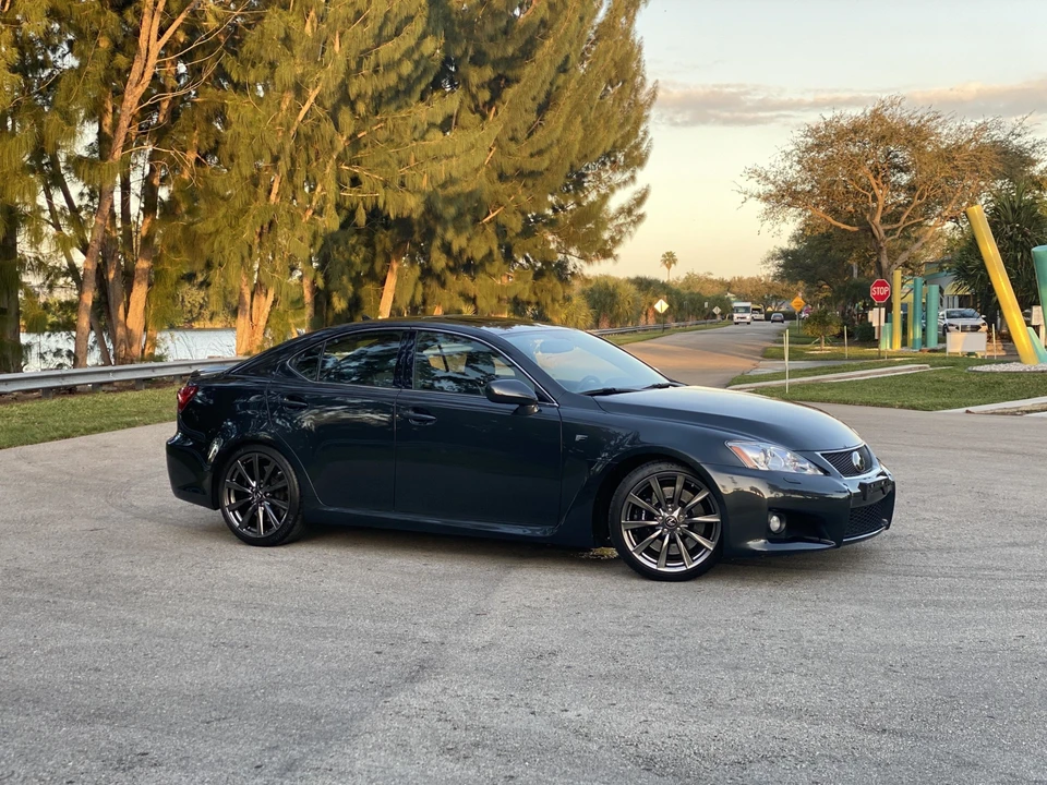 2008 Lexus IS F 2nd Gen - Image 18 of 31