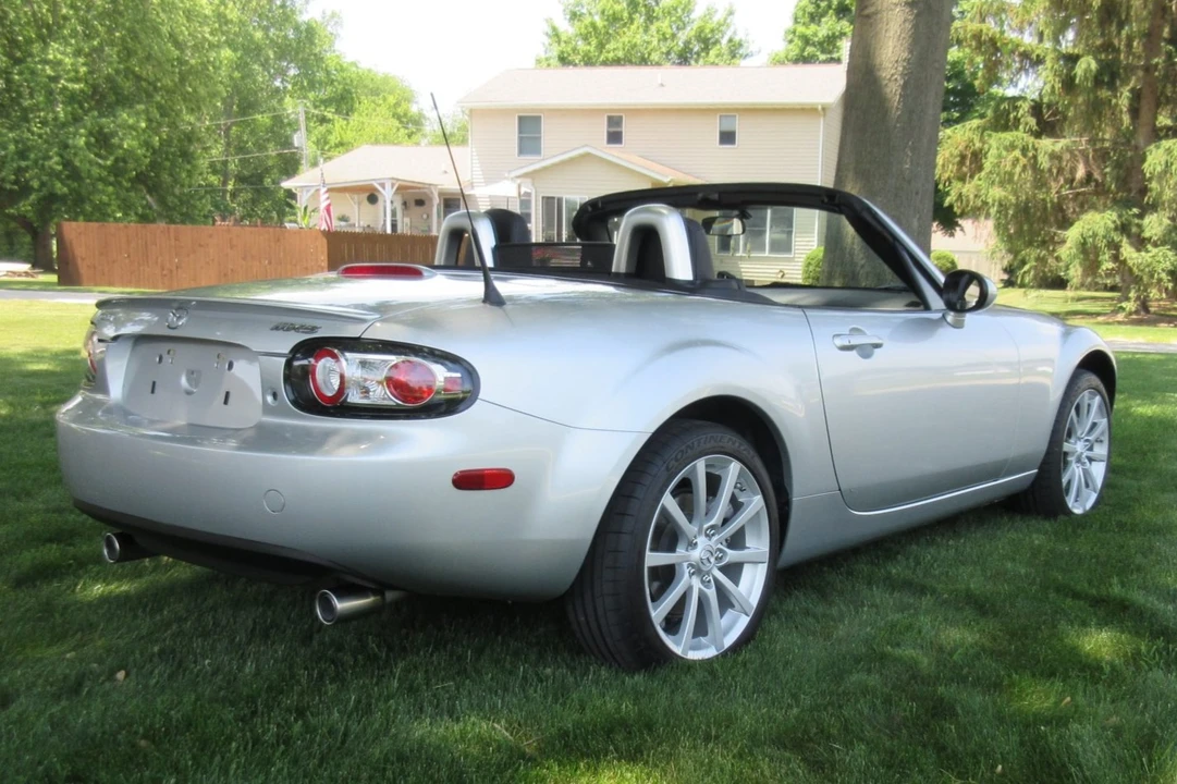2008 Mazda NC MX-5 Miata - Image 13 of 31