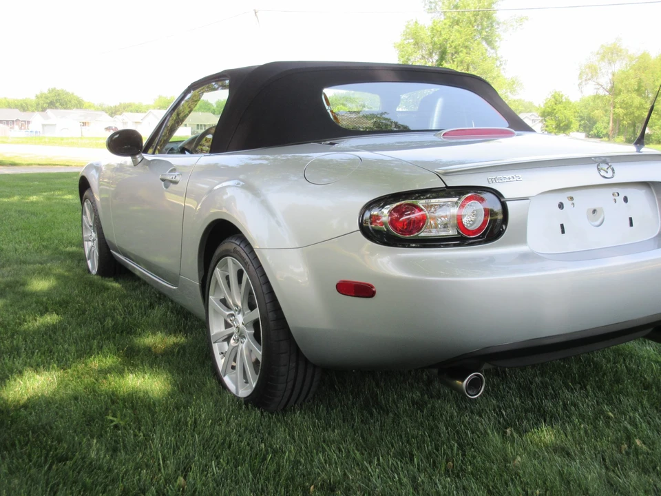 2008 Mazda NC MX-5 Miata - Image 23 of 31