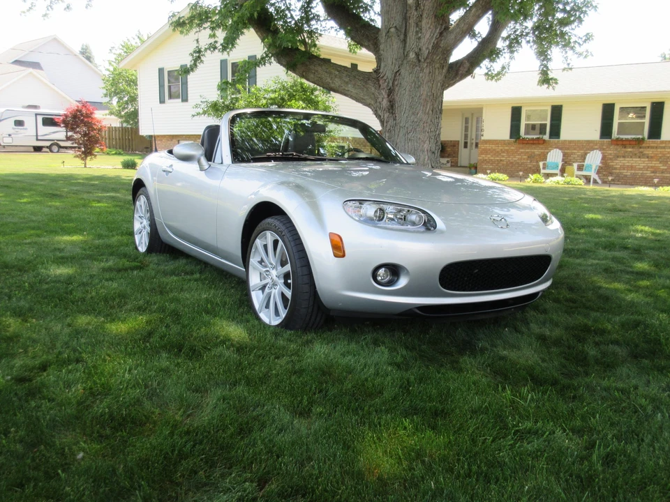 2008 Mazda NC MX-5 Miata - Image 11 of 31