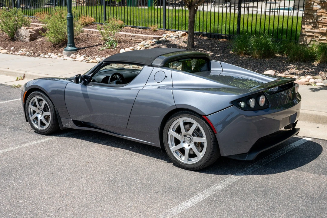 2008 Tesla Roadster - Image 15 of 31