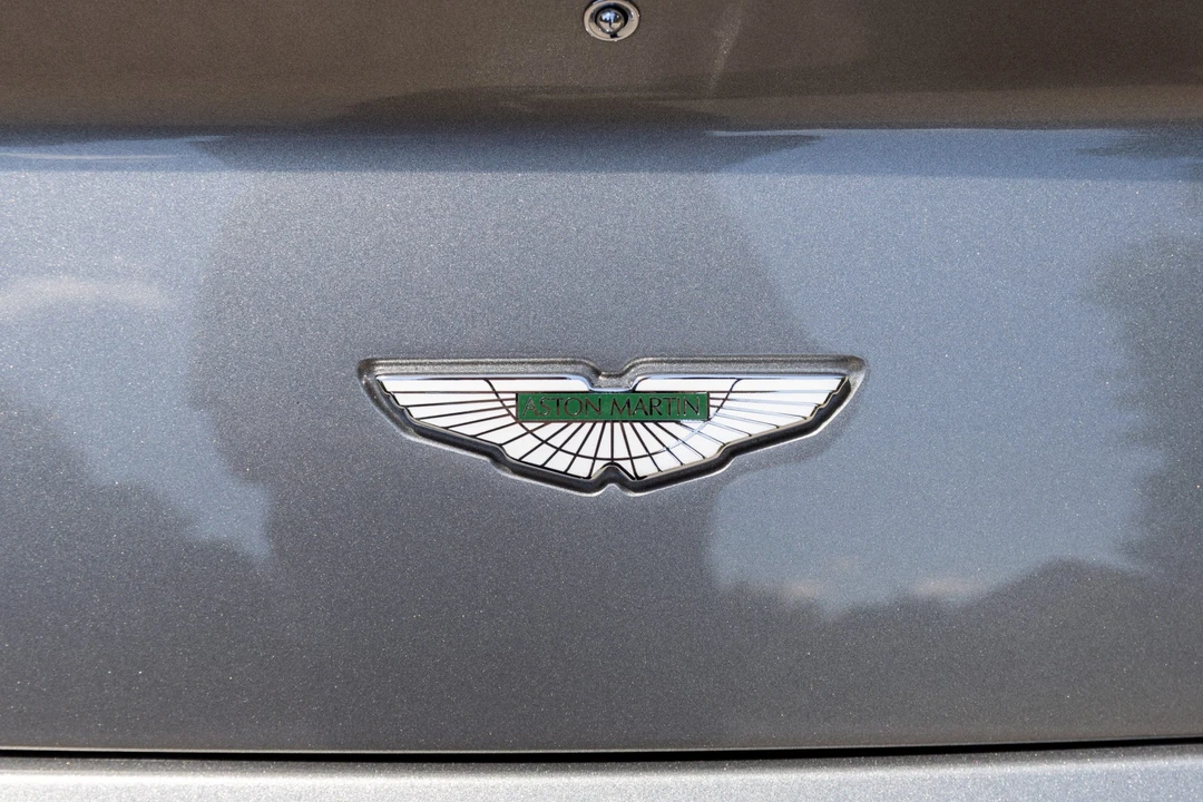 2009 Aston Martin V8 Vantage (2006-2017) - Image 29 of 31