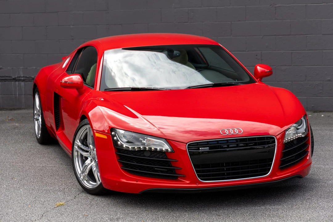 2009 Audi 42 R8 - Image 8 of 31