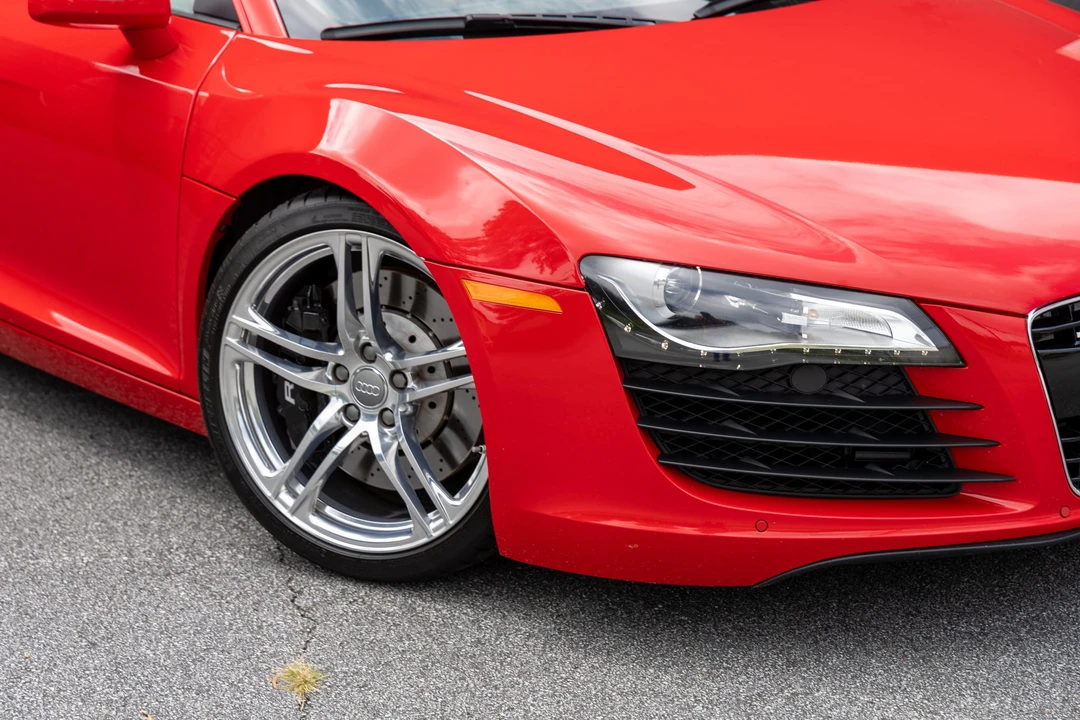 2009 Audi 42 R8 - Image 26 of 31