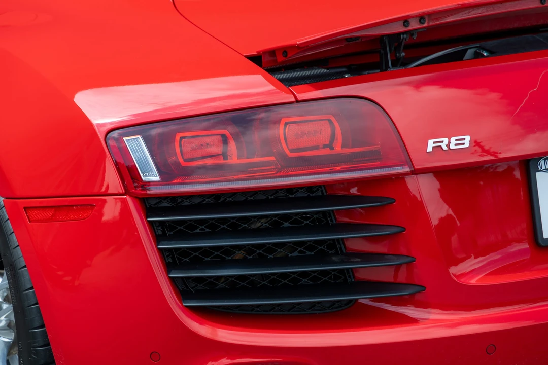 2009 Audi 42 R8 - Image 24 of 31