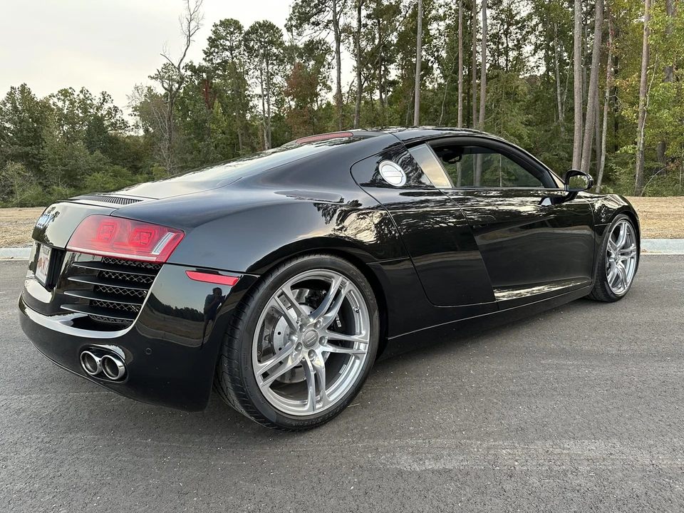 2009 Audi 42 R8 - Image 18 of 31