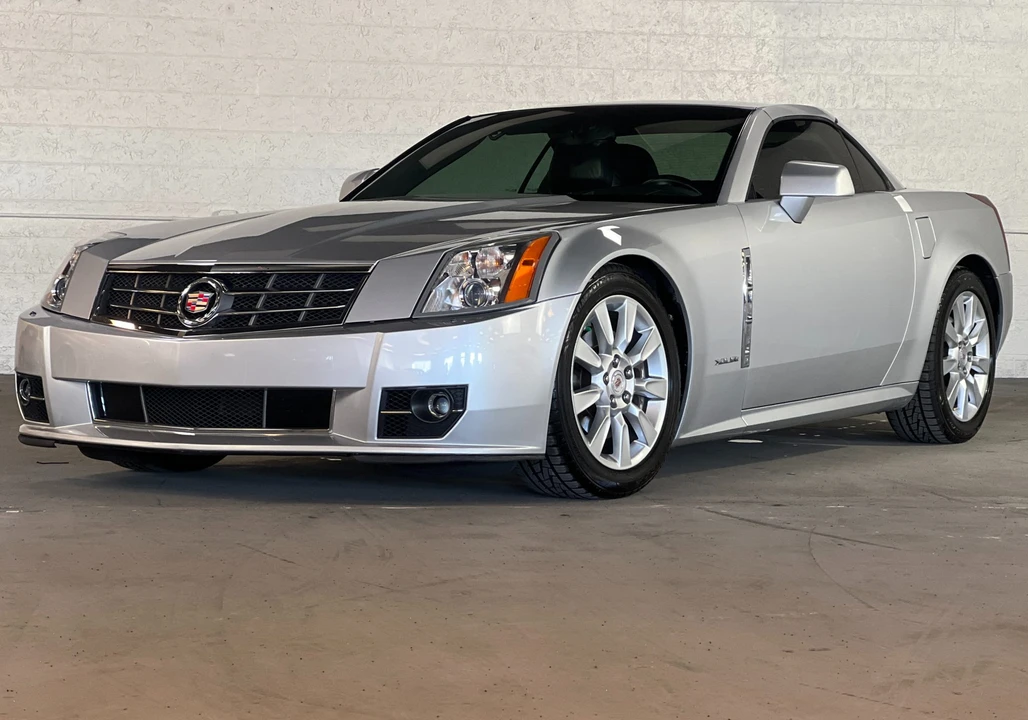 2009 Cadillac XLR - Image 8 of 31