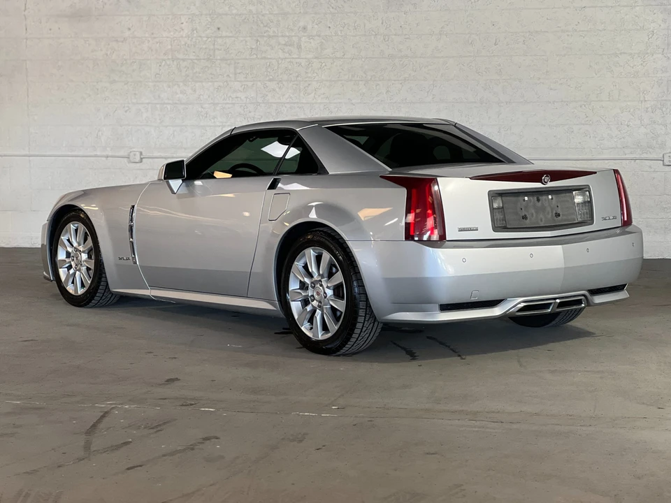 2009 Cadillac XLR - Image 19 of 31