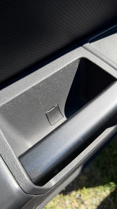 2009 Dodge Challenger 3rd Gen - Image 17 of 31