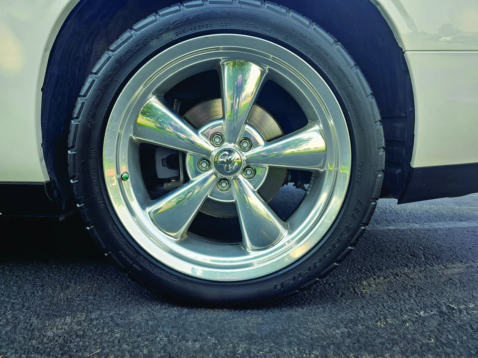 2009 Dodge Challenger 3rd Gen - Image 11 of 31