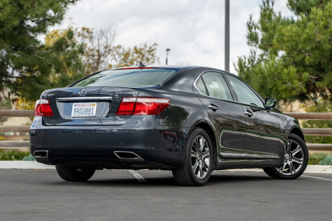 2009 Lexus LS 4th Gen - Image 6 of 31