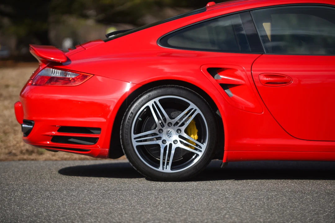 2009 Porsche 997 Turbo - Image 15 of 31