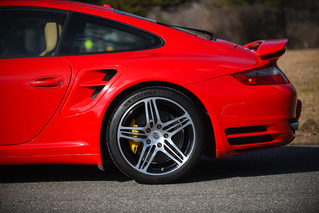 2009 Porsche 997 Turbo - Image 14 of 31
