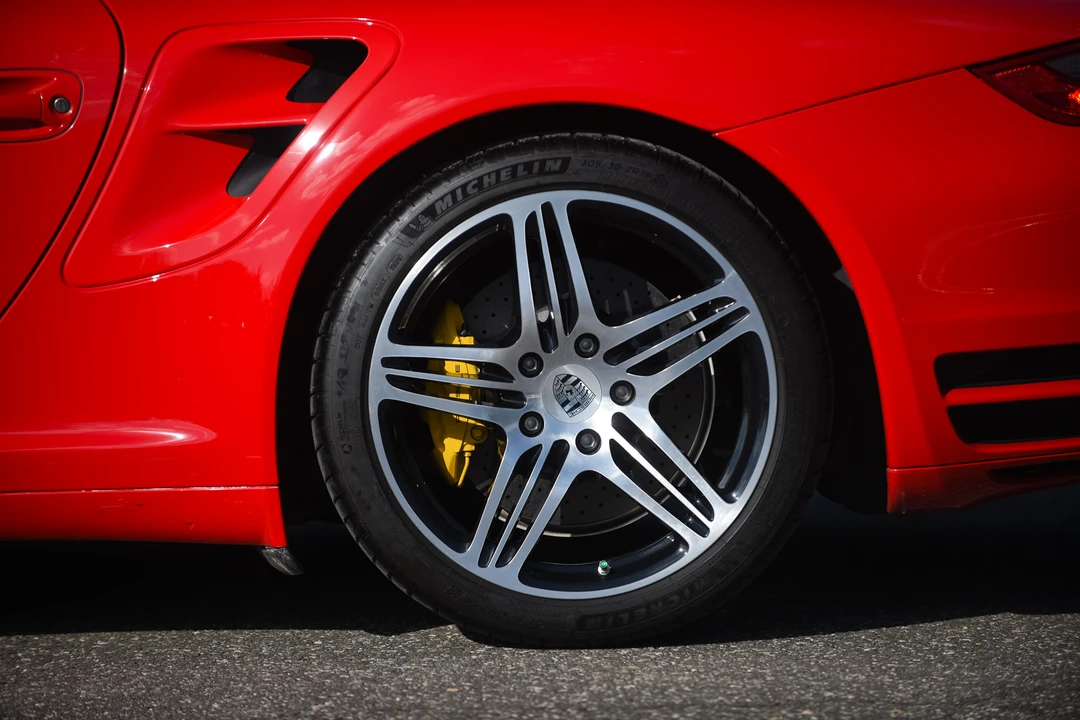 2009 Porsche 997 Turbo - Image 24 of 31