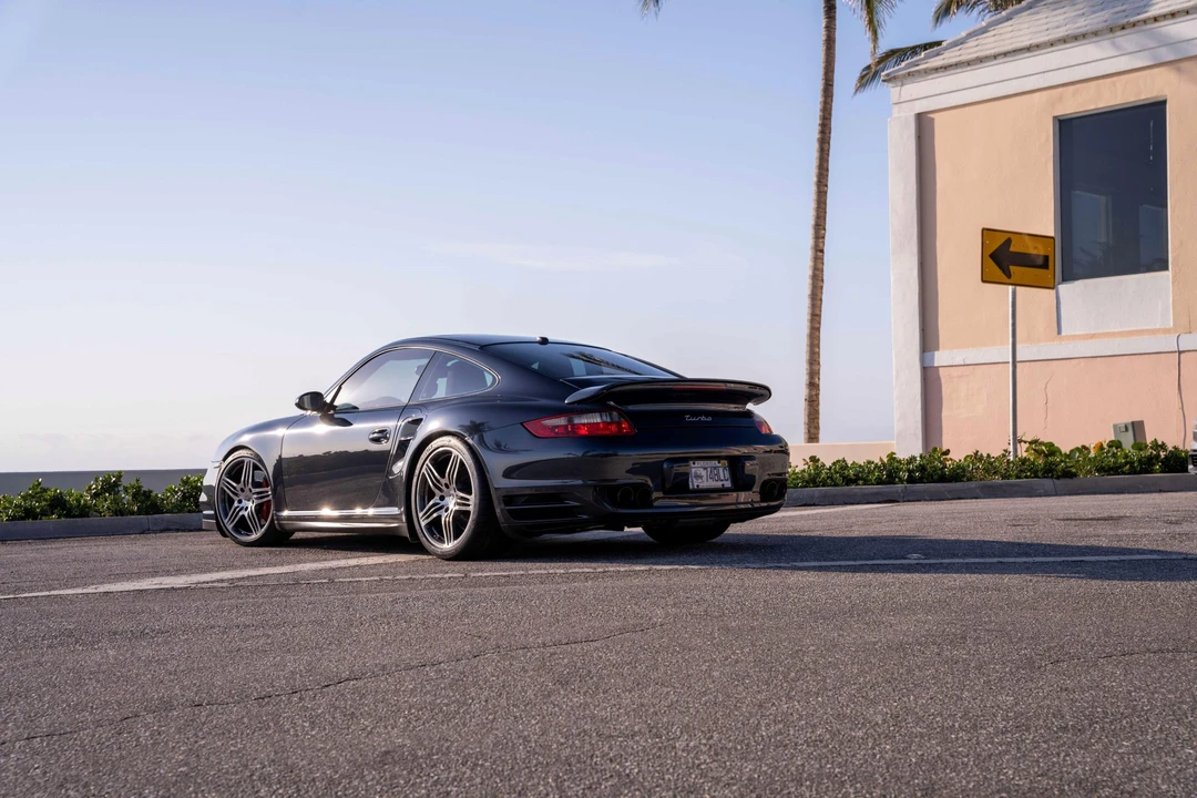 2009 Porsche 997 Turbo - Image 11 of 31