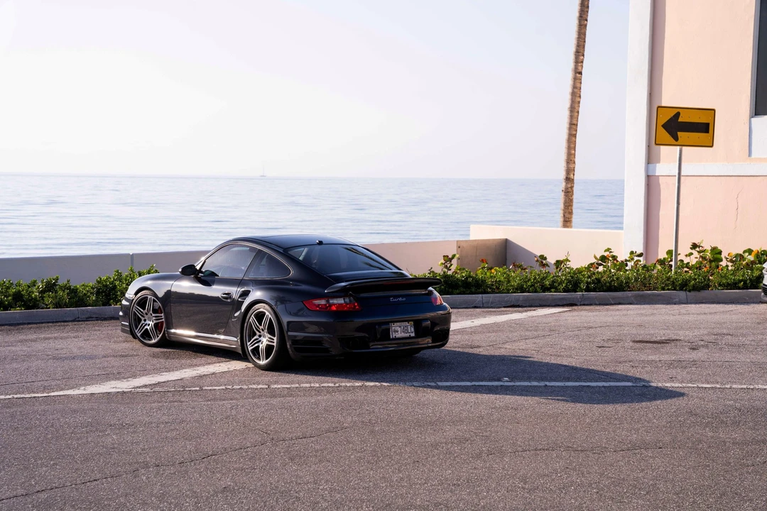 2009 Porsche 997 Turbo - Image 8 of 31