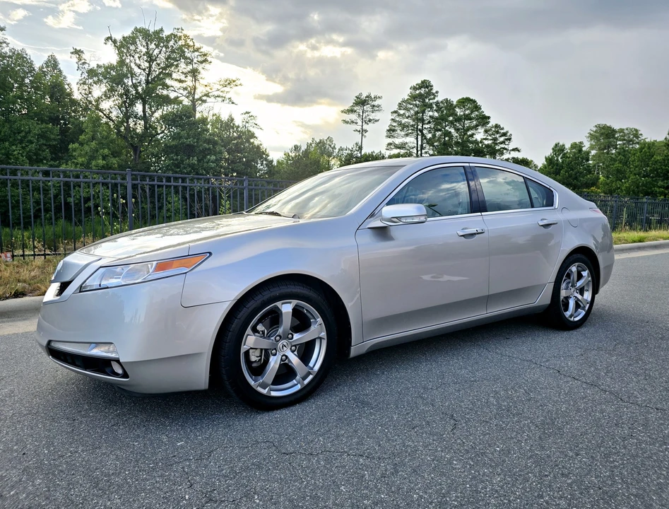 2010 Acura TL 4th Gen - Image 2 of 31