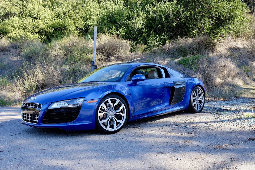 2010 Audi 42 R8 - Image 3 of 31