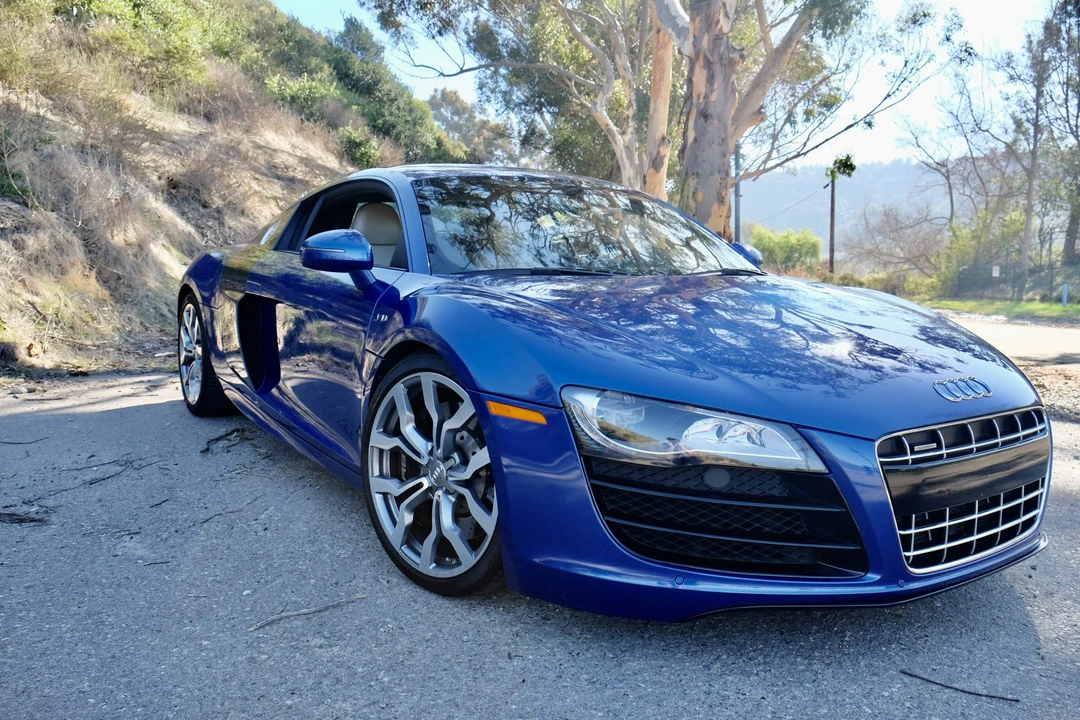 2010 Audi 42 R8 - Image 19 of 31