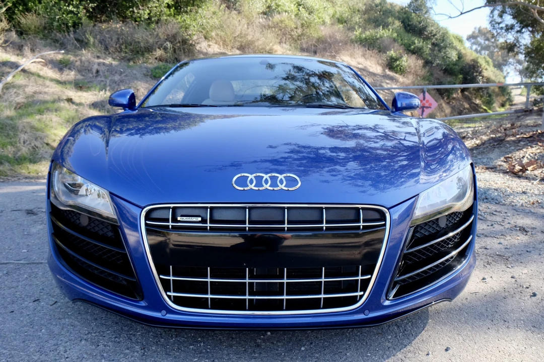 2010 Audi 42 R8 - Image 14 of 31
