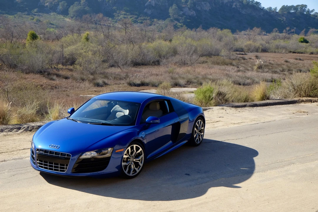 2010 Audi 42 R8 - Image 8 of 31