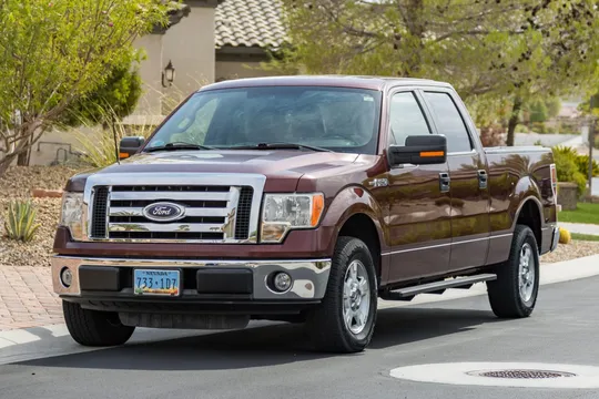 2010 Ford F-150 XLT SuperCrew