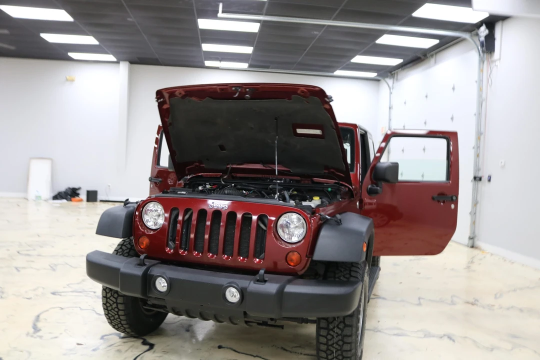 2010 Jeep JK Wrangler - Image 24 of 31