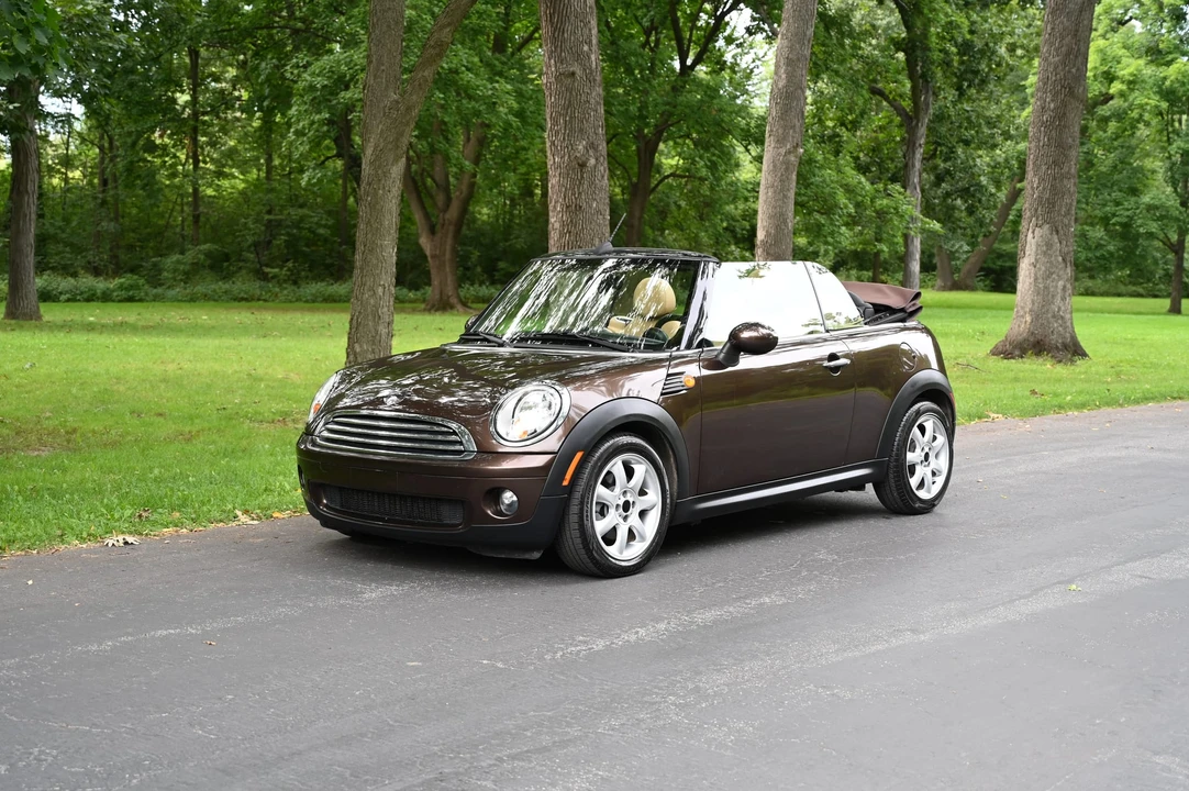 2010 Mini Mini 2nd Gen - Image 3 of 31