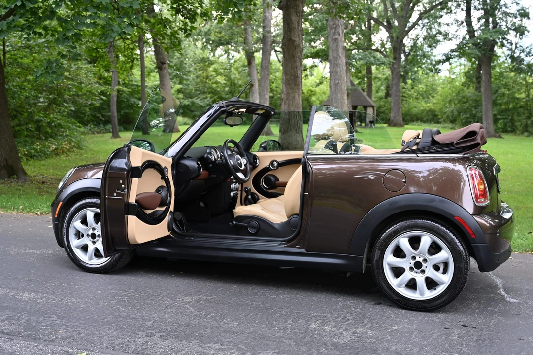 2010 Mini Mini 2nd Gen - Image 25 of 31
