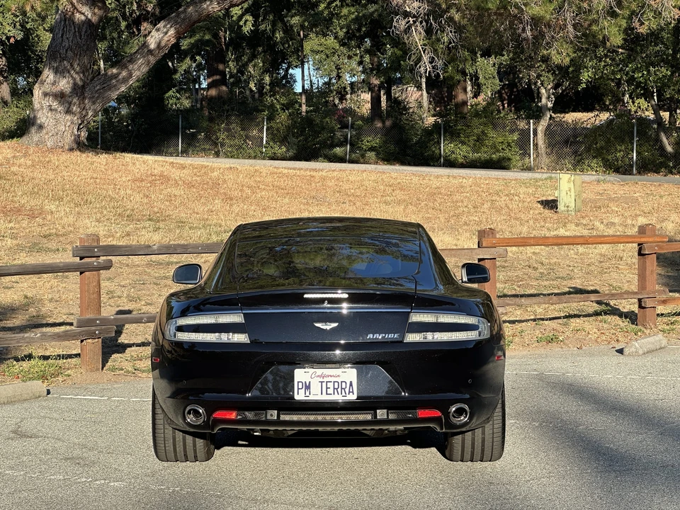 2011 Aston Martin Rapide - Image 10 of 31