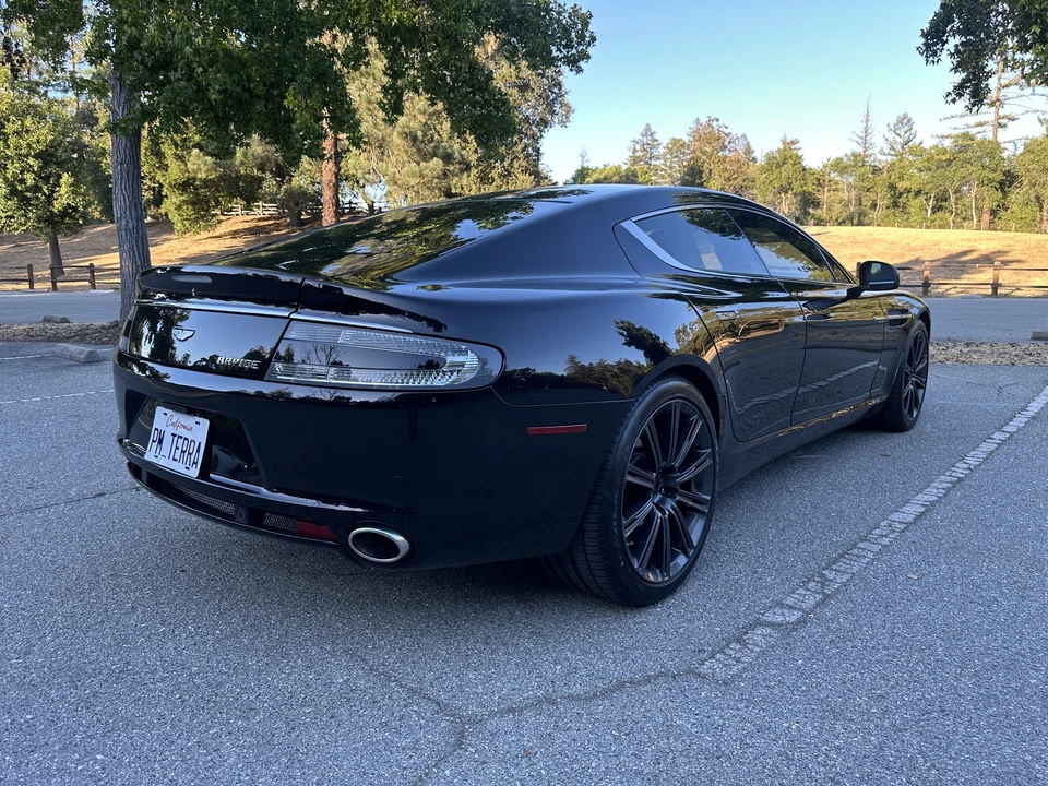 2011 Aston Martin Rapide - Image 13 of 31
