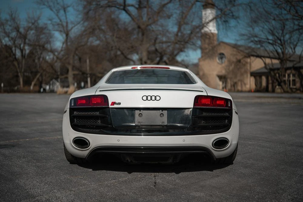 2011 Audi 42 R8 - Image 5 of 31