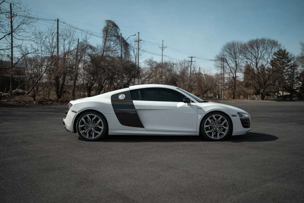 2011 Audi 42 R8 - Image 7 of 31