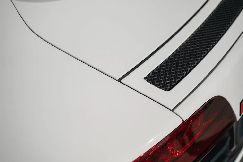 2011 Audi 42 R8 - Image 28 of 31