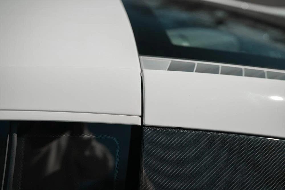 2011 Audi 42 R8 - Image 29 of 31