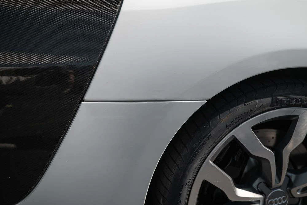2011 Audi 42 R8 - Image 30 of 31
