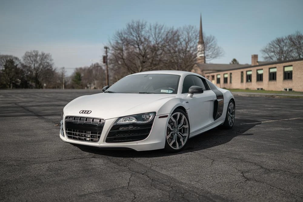 2011 Audi 42 R8 - Image 10 of 31