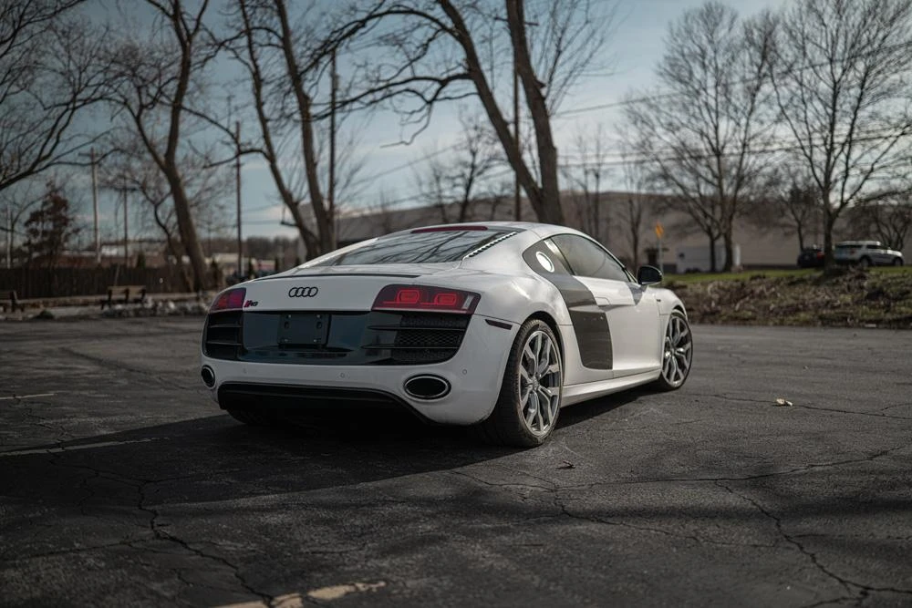 2011 Audi 42 R8 - Image 14 of 31