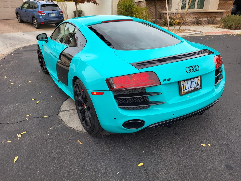2011 Audi 42 R8 - Image 7 of 31